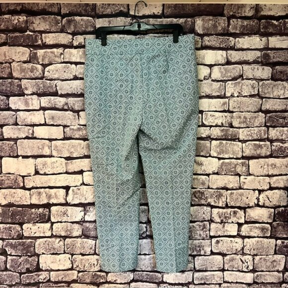 Chico's Green & White Pull On Dress Pants Size L/14 - Picture 5 of 8